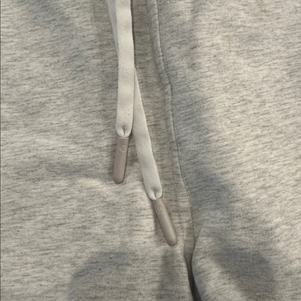 Lululemon Inner Glow Short - Picture 2 of 4